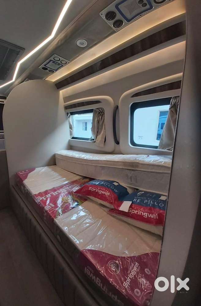 Force Motors Trax Cruiser