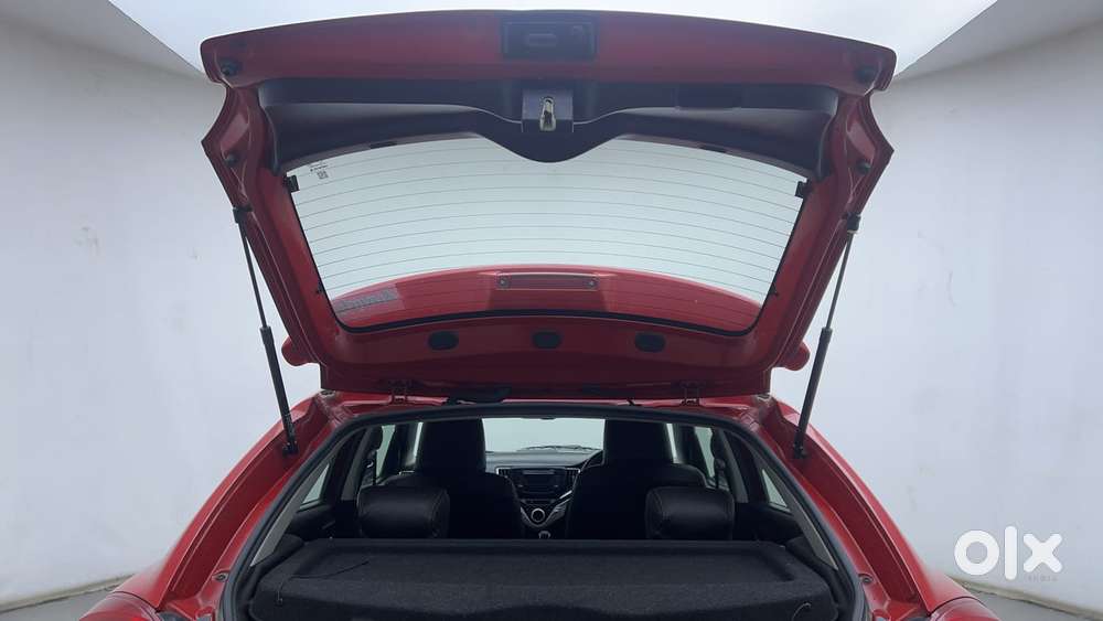 Maruti Suzuki Baleno 1.2 Zeta, 2017, Petrol