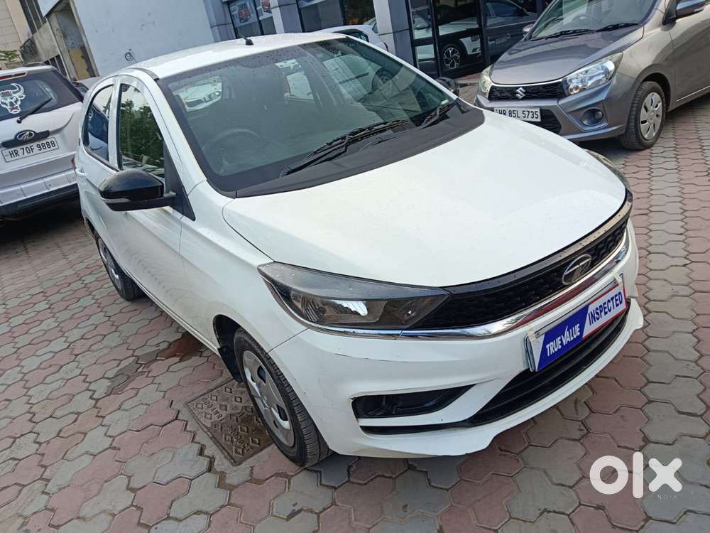 Tata Tiago 1.2 Revotron Xt (o), 2023, Petrol