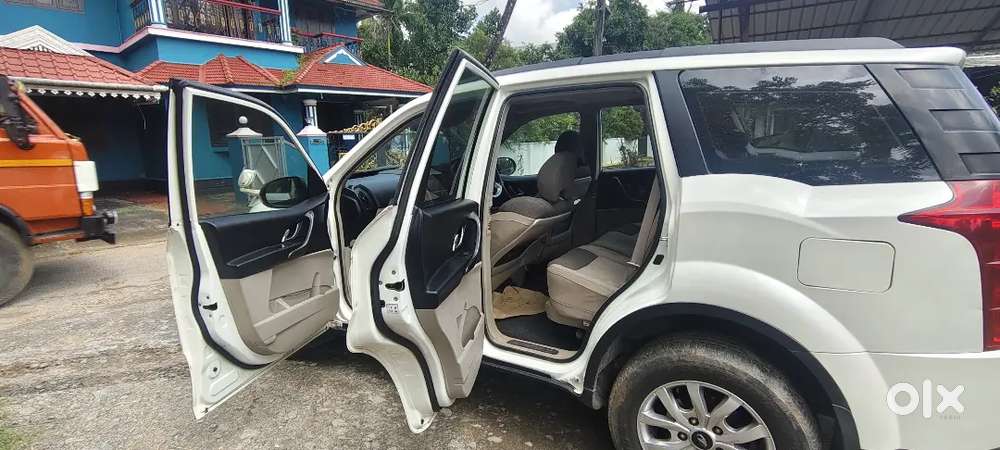 Mahindra Xuv500 2017 Diesel Well Maintained