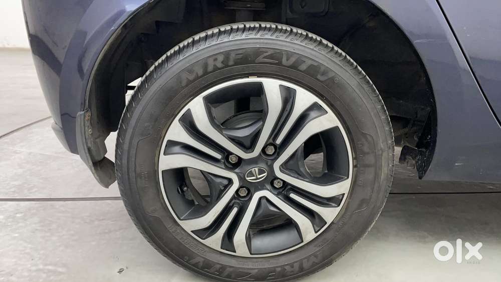 Tata Tiago 1.2 Revotron Xta, 2023, Petrol