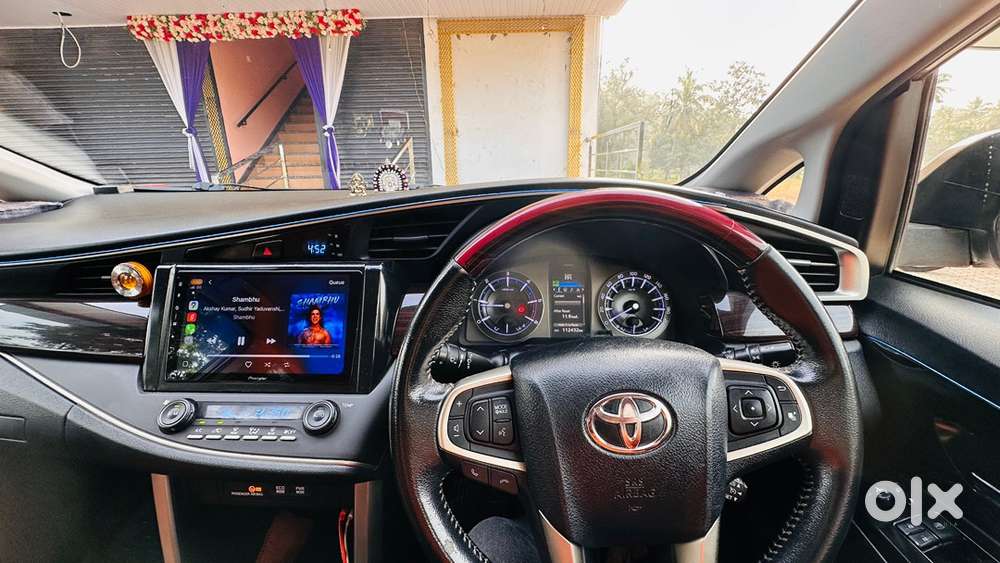 Toyota Innova Crysta 2019