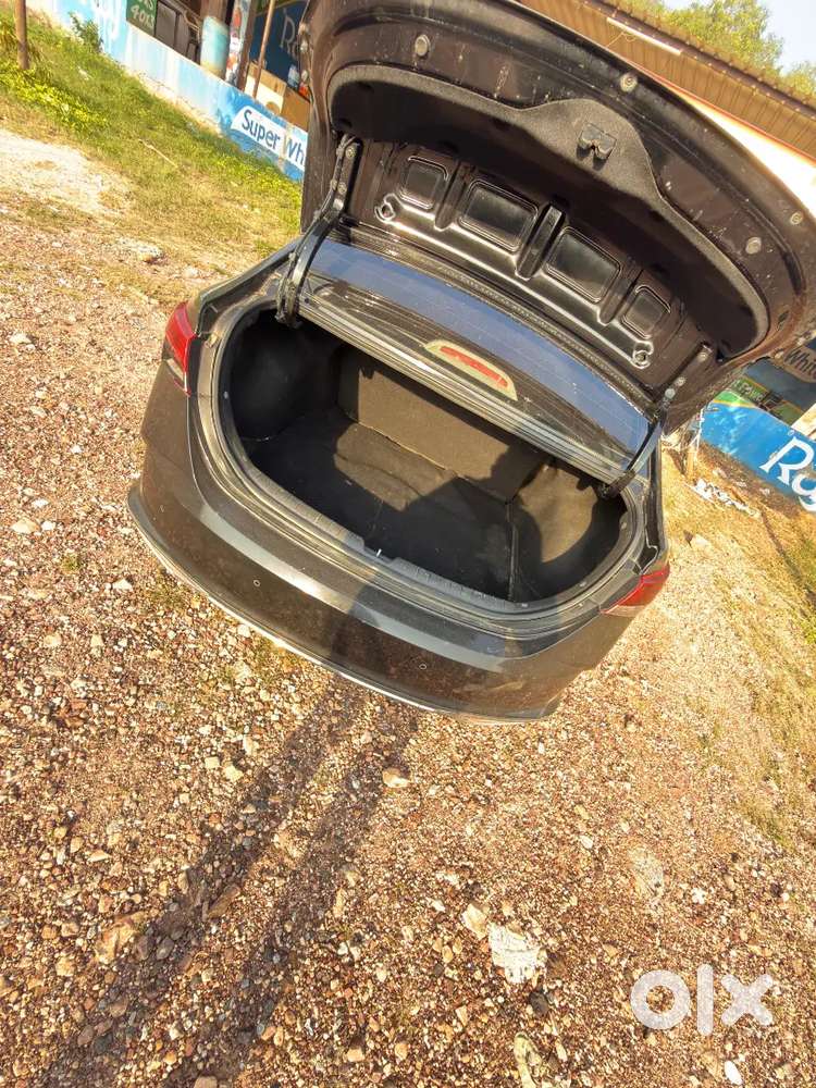 Hyundai Verna 2021 Petrol Well Maintained