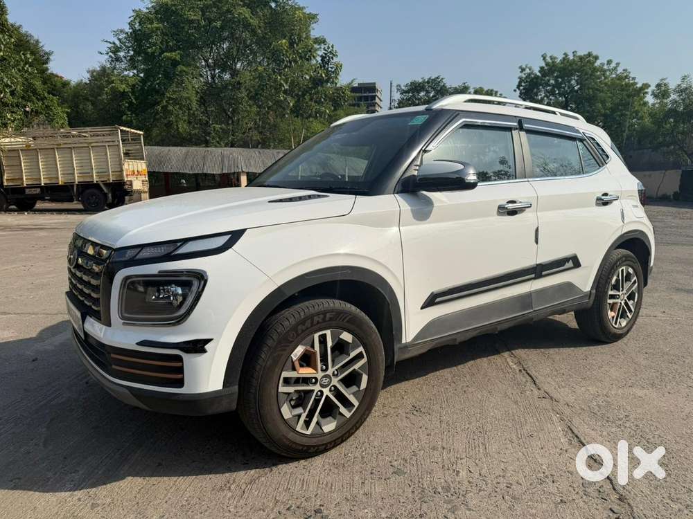 Hyundai Venue, 2025, Petrol