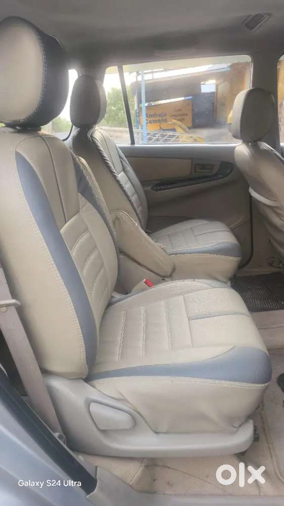 Toyota Innova 2013 Diesel 295000 Km Driven