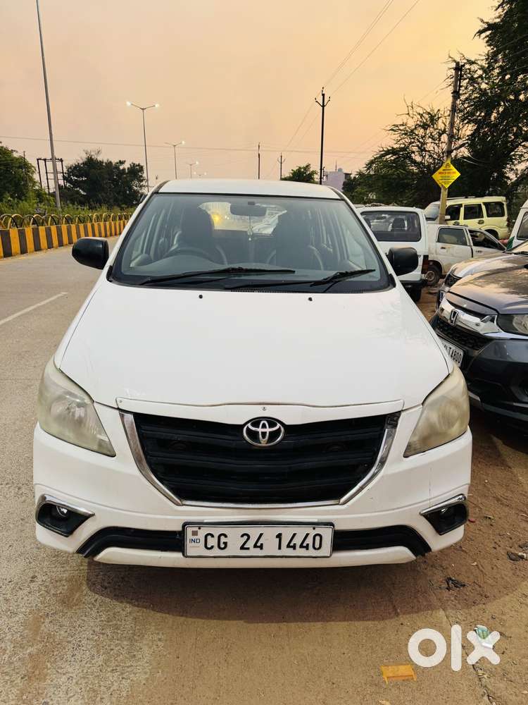 Toyota Innova 2.5 G (diesel) 8 Seater, 2013, Diesel