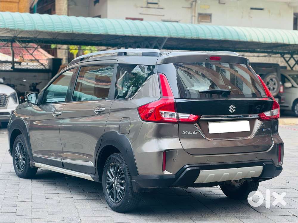 Maruti Suzuki Xl6 1.5 Zeta At, 2019, Petrol