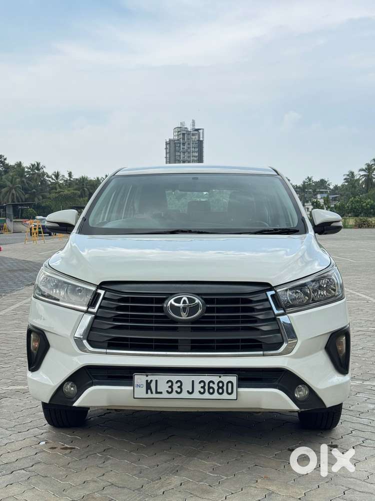 Toyota Innova Crysta 2.8 Gx At, 2017, Diesel