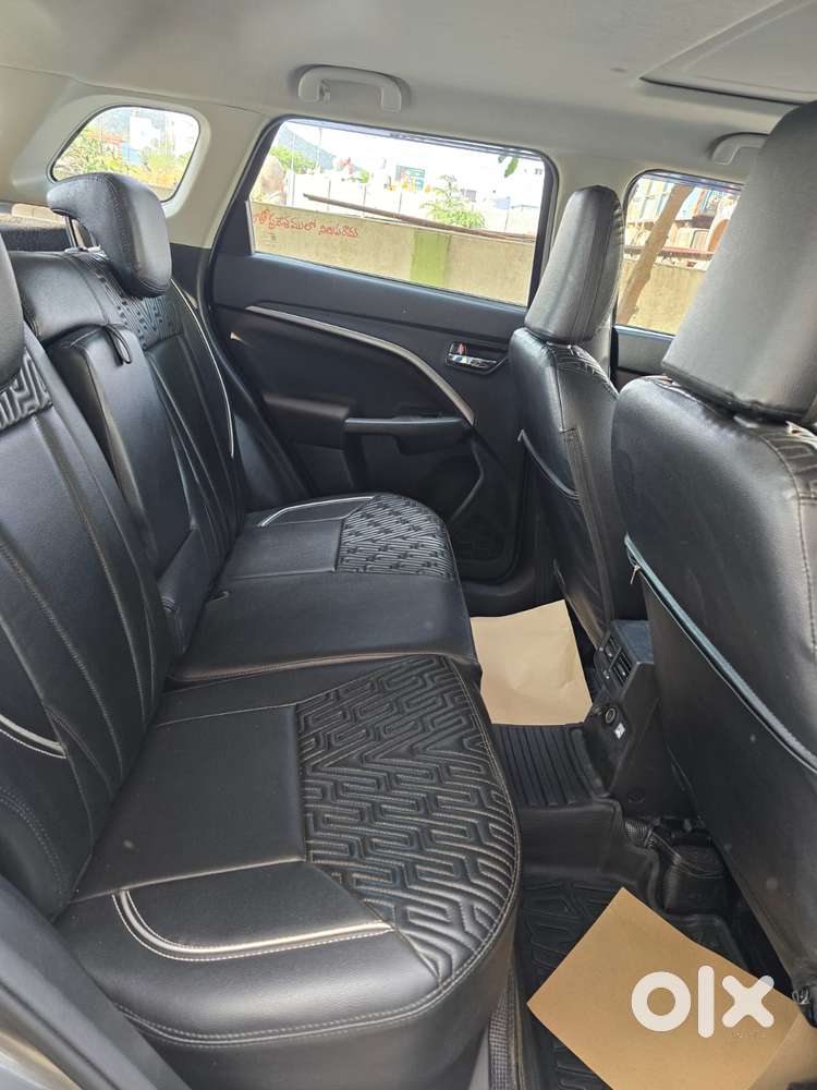 Maruti Suzuki Brezza 1.5 Zxi Smart Hybrid, 2024, Petrol