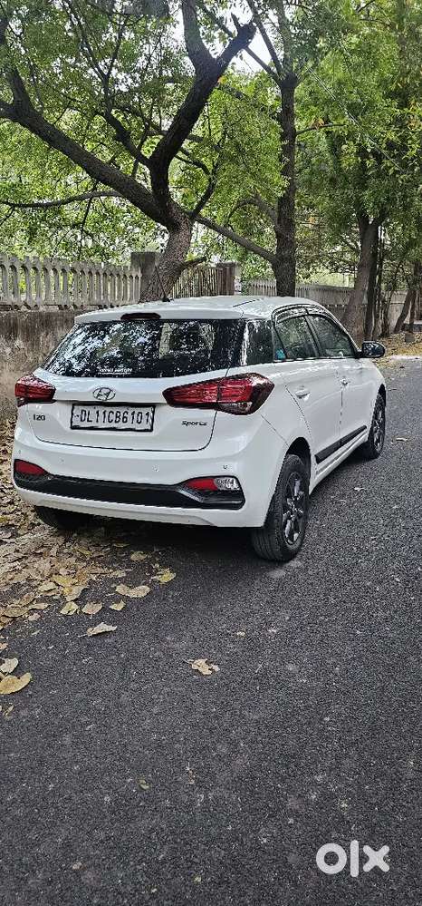 Hyundai I20 Sportz + Vtvt Pure Petrol Single Hand Cars