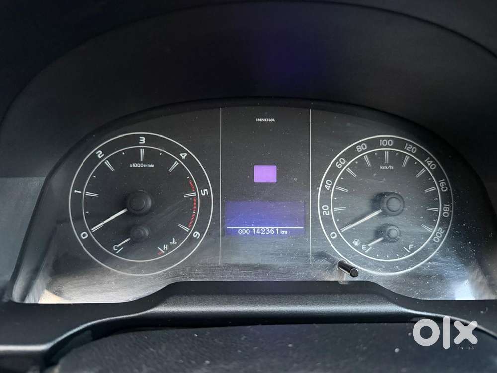 Toyota Innova Crysta 2.8 Gx At 8s, 2019, Diesel