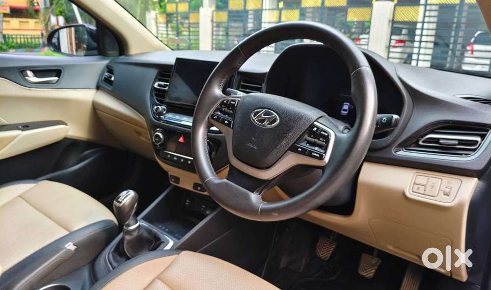 Hyundai Verna 1.6 Sx (o) Vtvt, 2020, Petrol