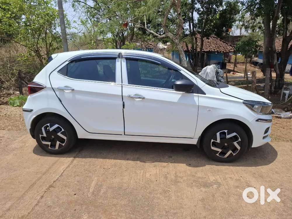 Tata Tiago 2025 Petrol 7000 Km Driven