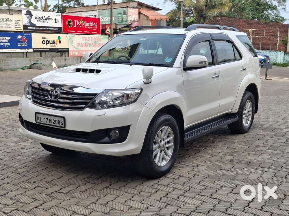 Toyota Fortuner 3.0 4x2 Automatic, 2014, Diesel