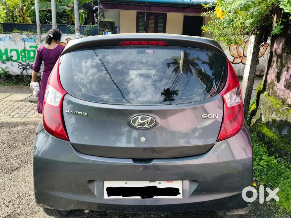 Hyundai Eon Sportz 2017 Petrol