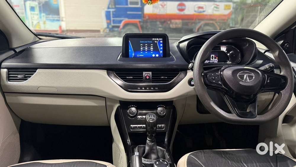 Tata Nexon 1.5 Revotorq Xz Plus, 2022, Petrol