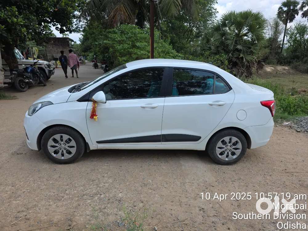 Hyundai Xcent 2017 Diesel Well Maintained