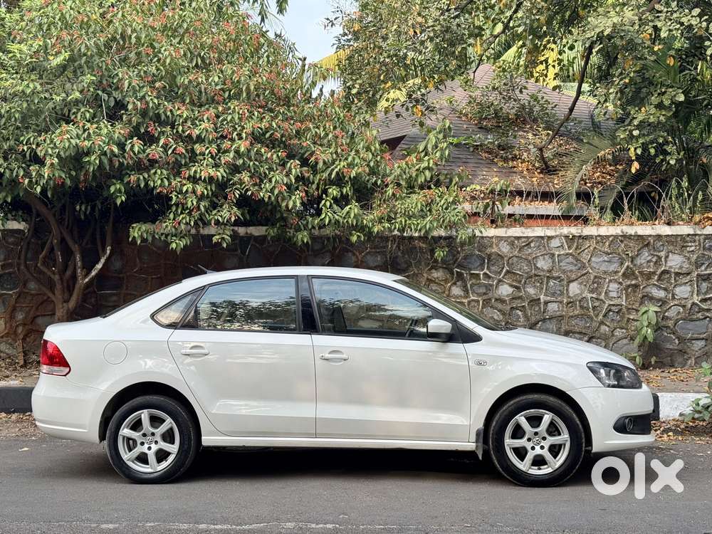 Volkswagen Vento Petrol Highline, 2013, Petrol