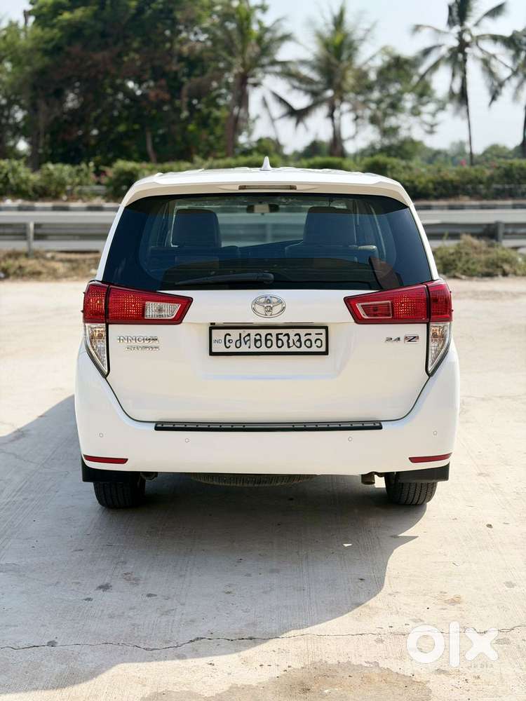 Toyota Innova Crysta [2020-ongoing] 2.4 Zx At 7 Str, 2022, Diesel