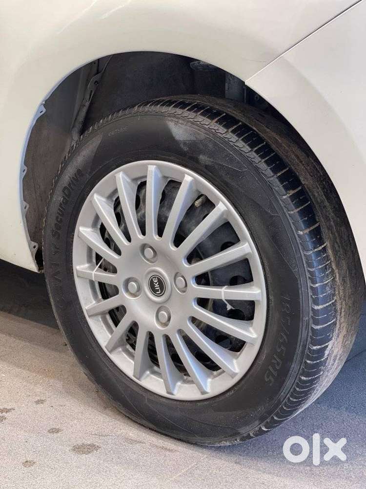 Maruti Suzuki Ertiga 1.5 Vxi, 2024, Petrol