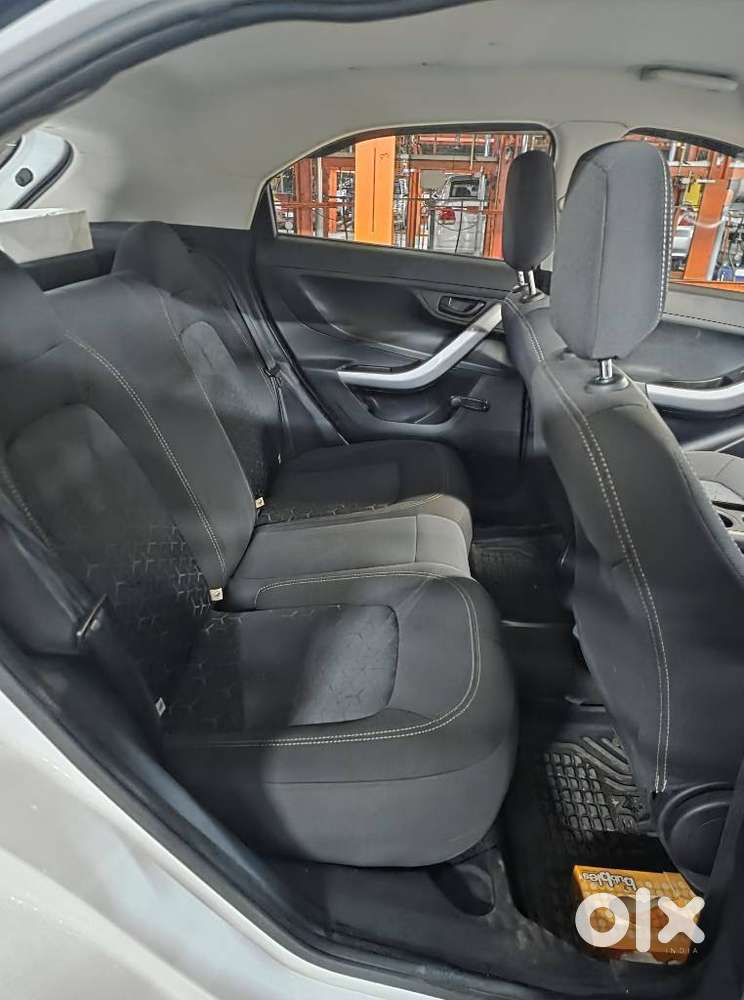 Tata Nexon 1.2 Revotron Xm (s), 2022, Petrol