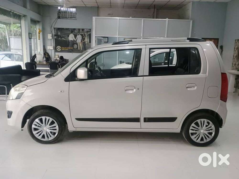 Maruti Suzuki Wagon R Vxi 1.0, 2016, Petrol