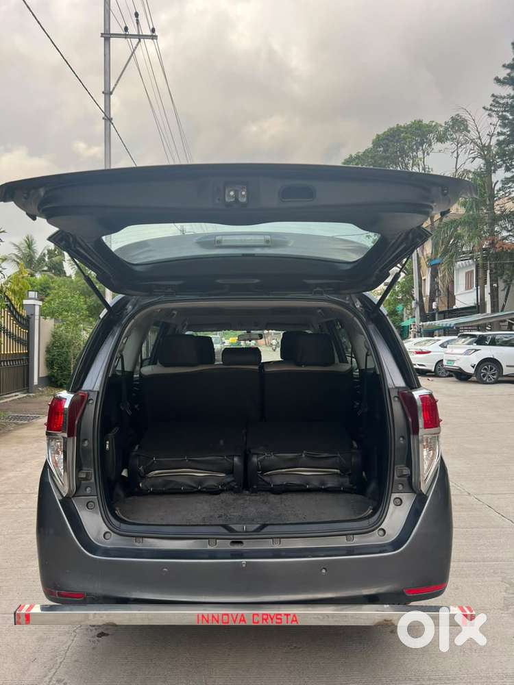 Toyota Innova Crysta 2.4 G Mt, 2019, Diesel