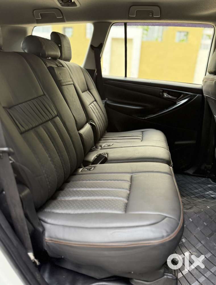 Toyota Innova Crysta 2.4 G Mt, 2019, Diesel