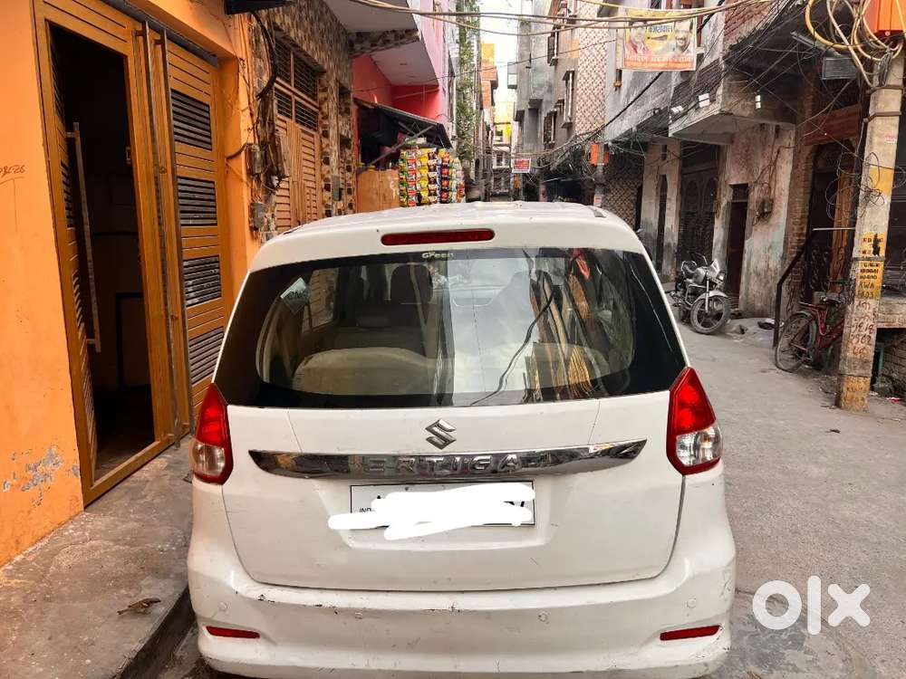 Maruti Suzuki Ertiga 2017 Cng & Hybrids 80000 Km Driven