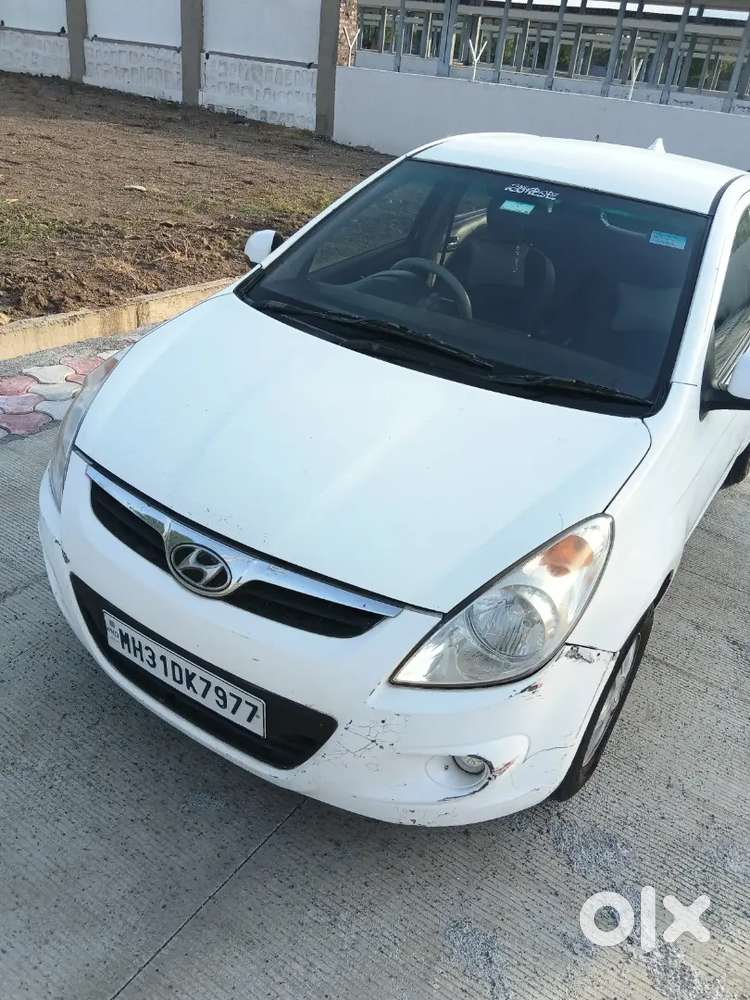 Hyundai I20 2011 Petrol 100000 Km Driven