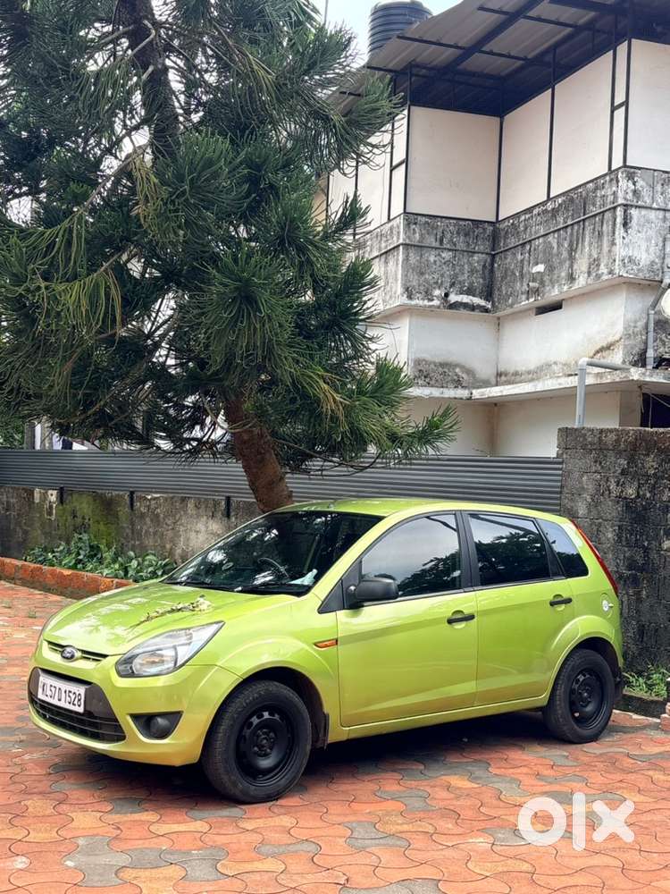 Ford Figo Petrol 2011