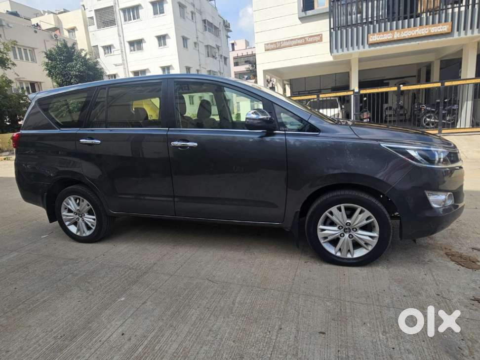 Toyota Innova Crysta 2.4zx Automatic, 2020, Diesel