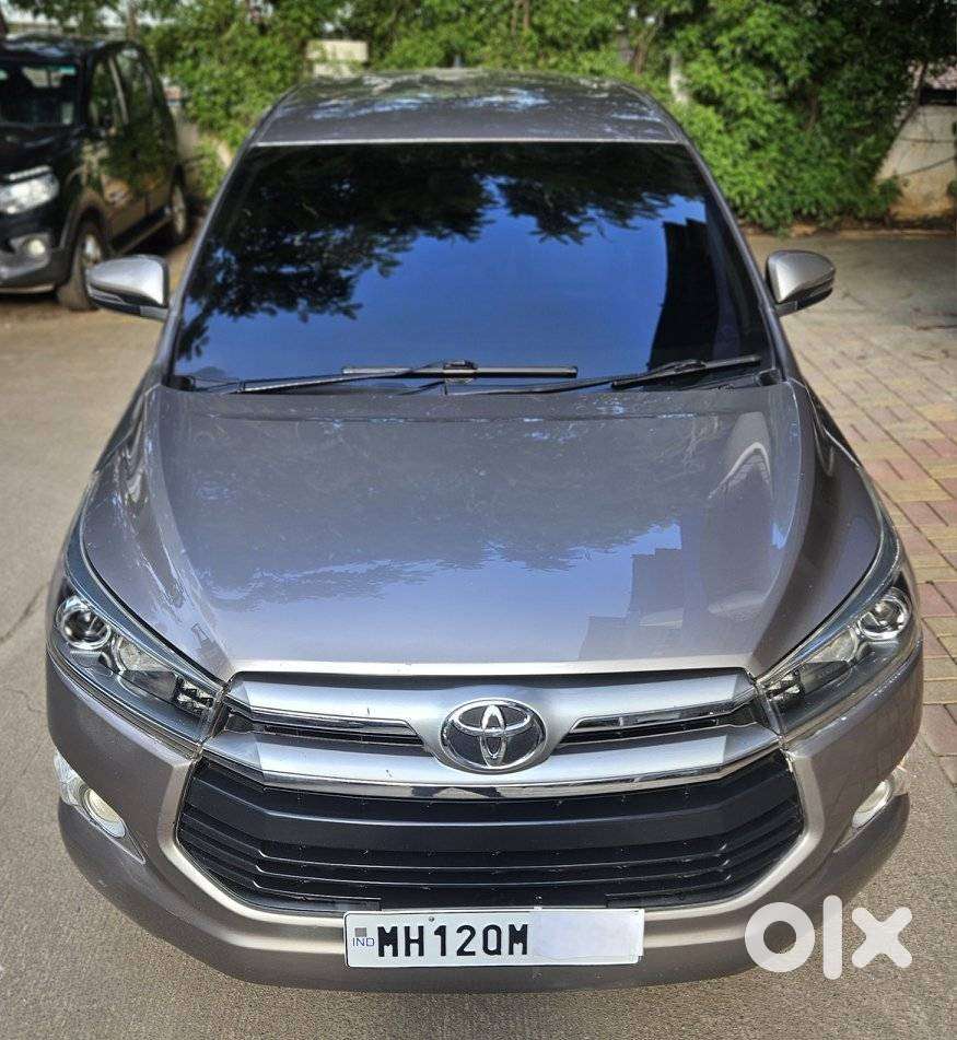 Toyota Innova Crysta 2.4 Vx Mt 8s, 2018, Diesel