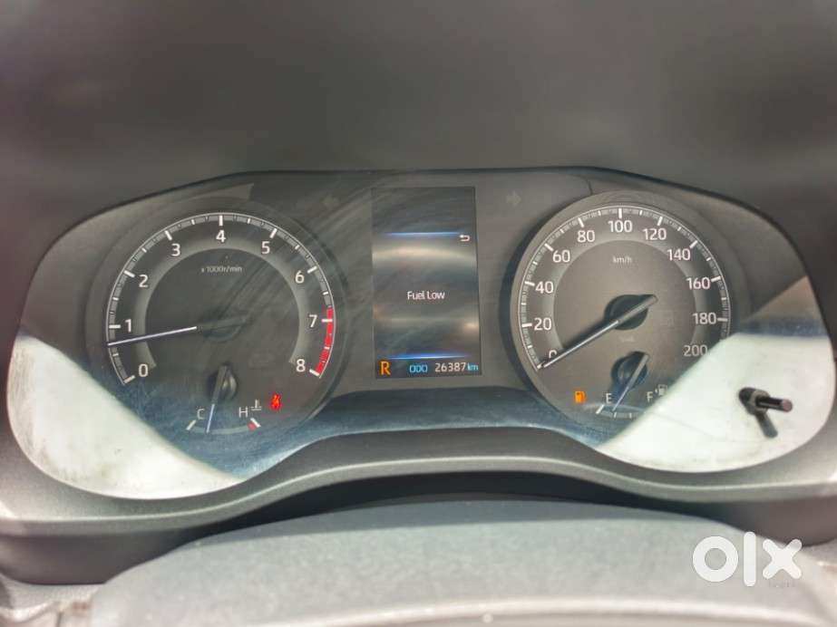 Toyota Innova Hycross Gx (o), 2025, Petrol