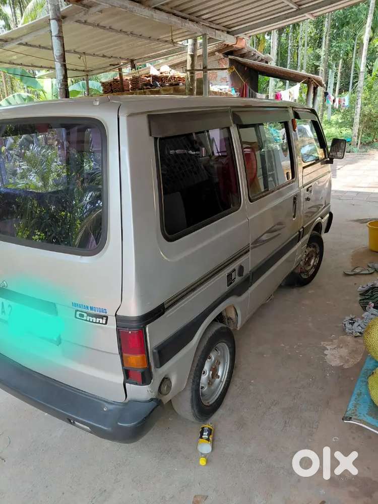 Maruti Suzuki Omni 2011