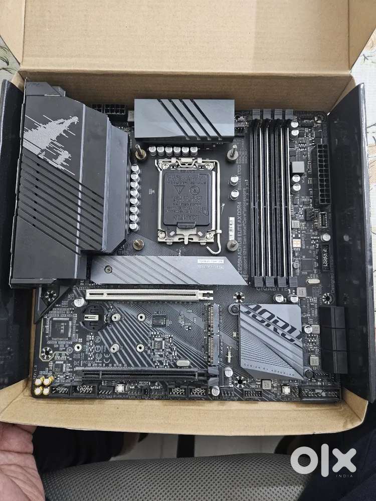 Gigabyte Z690M AORUS ELITE AX DDR4