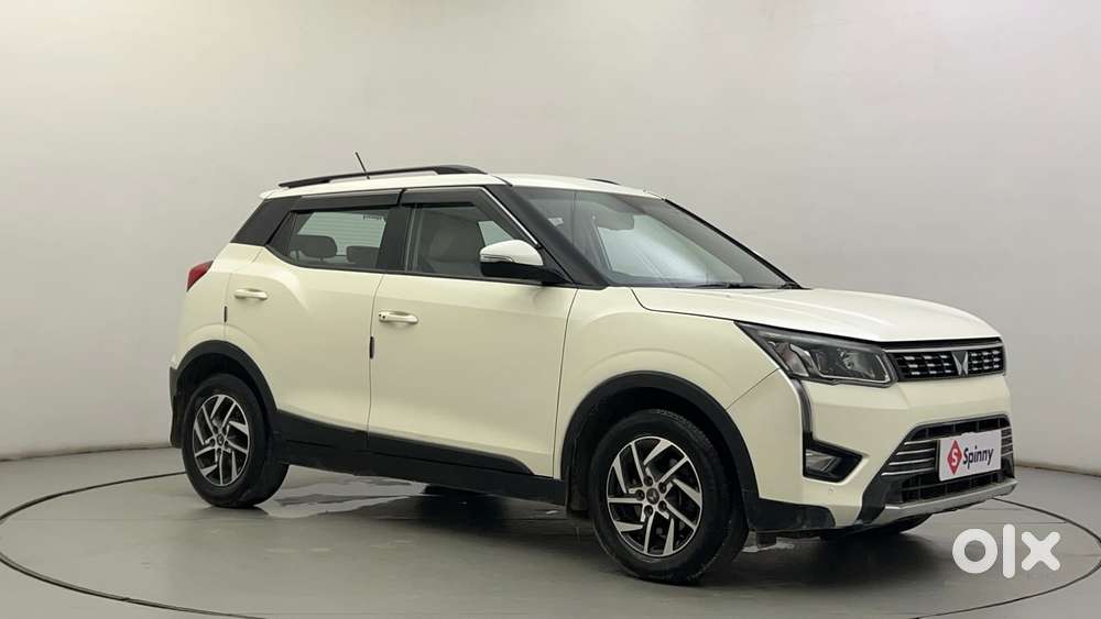 Mahindra Xuv300 W8 (o) 1.5 Diesel Amt, 2023, Diesel
