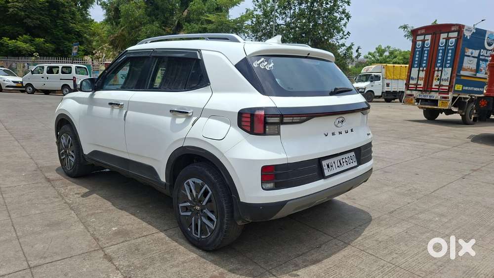 Hyundai Venue S 1.2 Petrol, 2022, Petrol