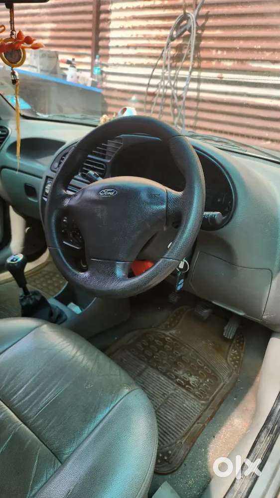 Ford Ikon 2006 Petrol 90000 Km Driven