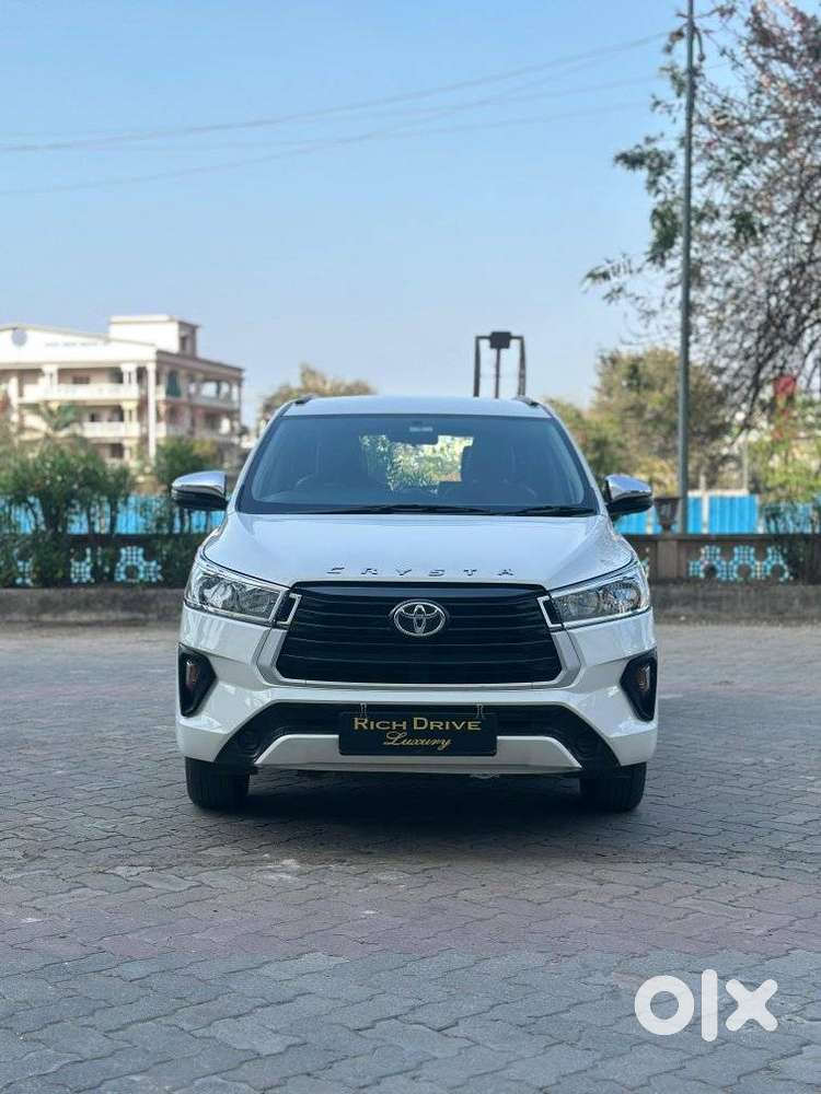 Toyota Innova Crysta [2020-ongoing] 2.4 Gx At 7 Str, 2021, Diesel
