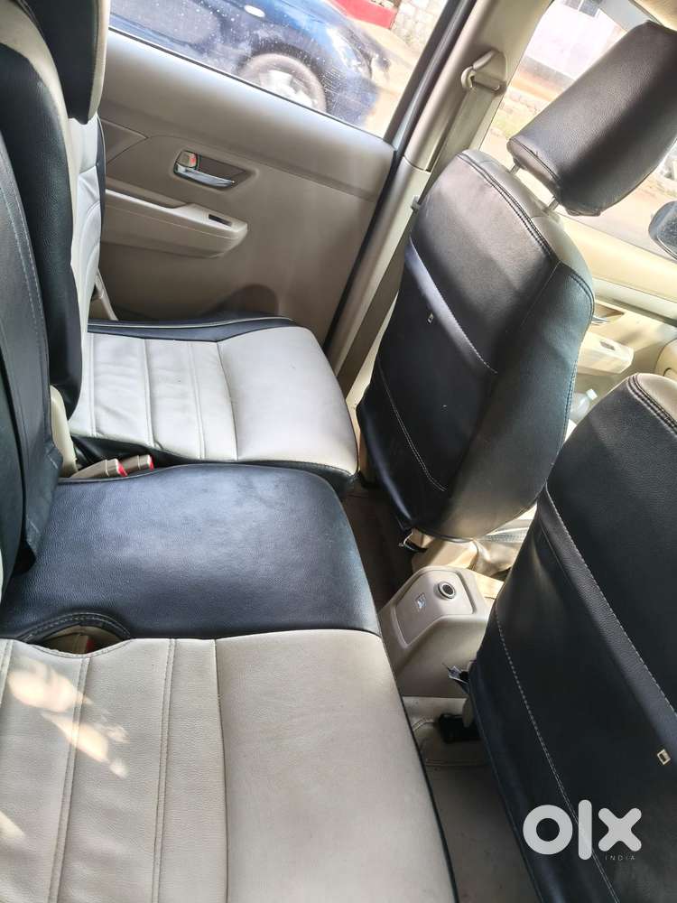 Maruti Suzuki Ertiga Vxi Shvs, 2023, Petrol