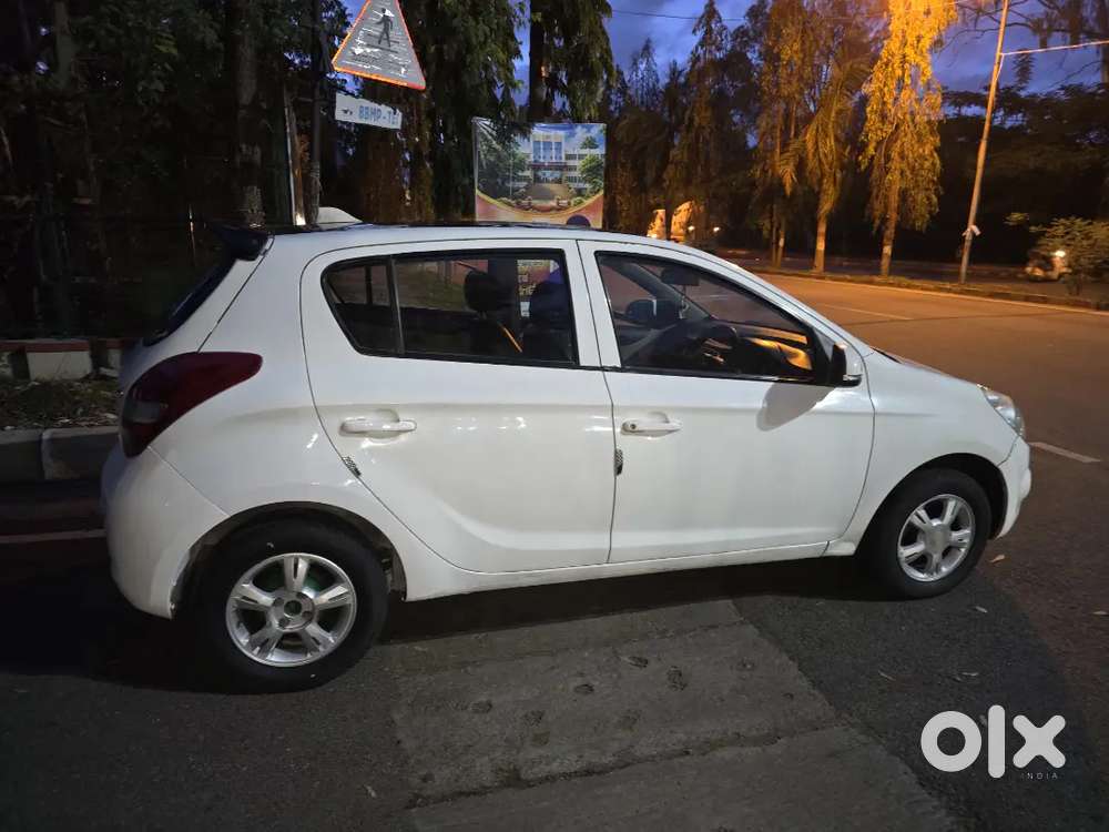 Hyundai I20 2010 Petrol Well Maintained