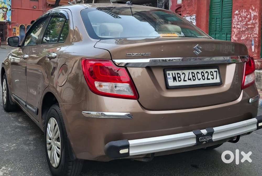Maruti Suzuki Swift Dzire Vxi Optional, 2021, Petrol