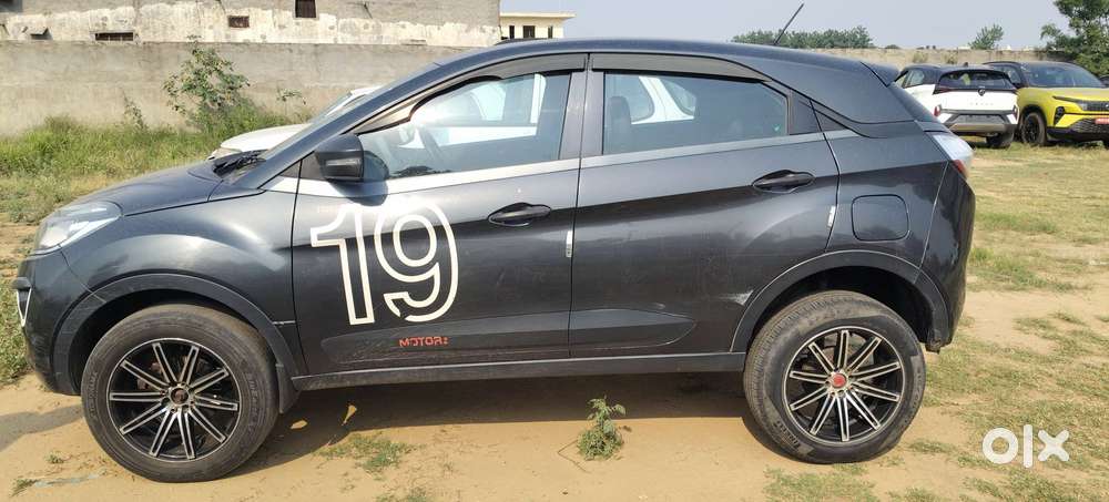 Tata Nexon 1.5 Revotorq Xm (s), 2018, Diesel
