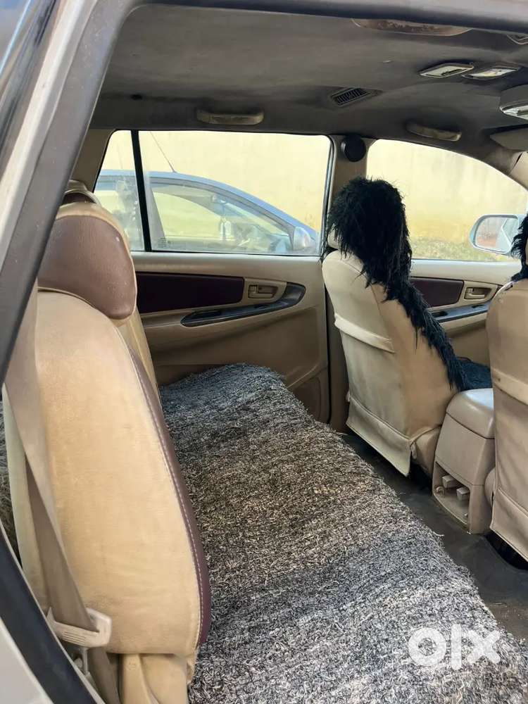 Toyota Innova 2005 Diesel Well Maintained