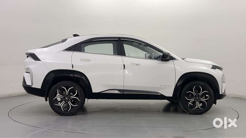 Tata Curvv Accomplished Plus A 1.5 Kryojet Diesel 6mt, 2024, Diesel