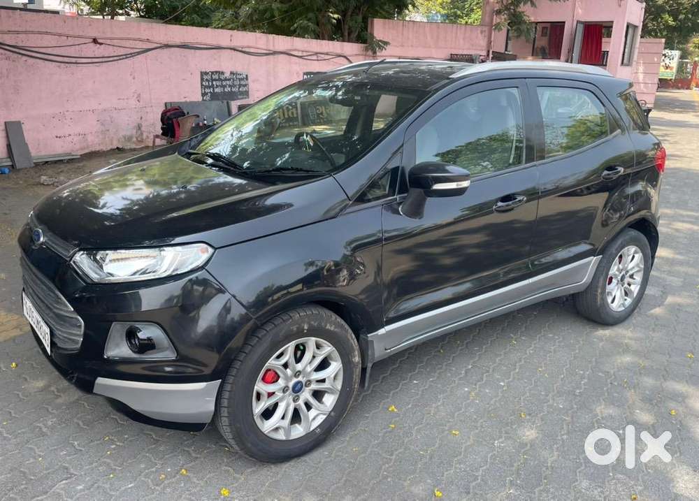 Ford Car With Automatic 2015