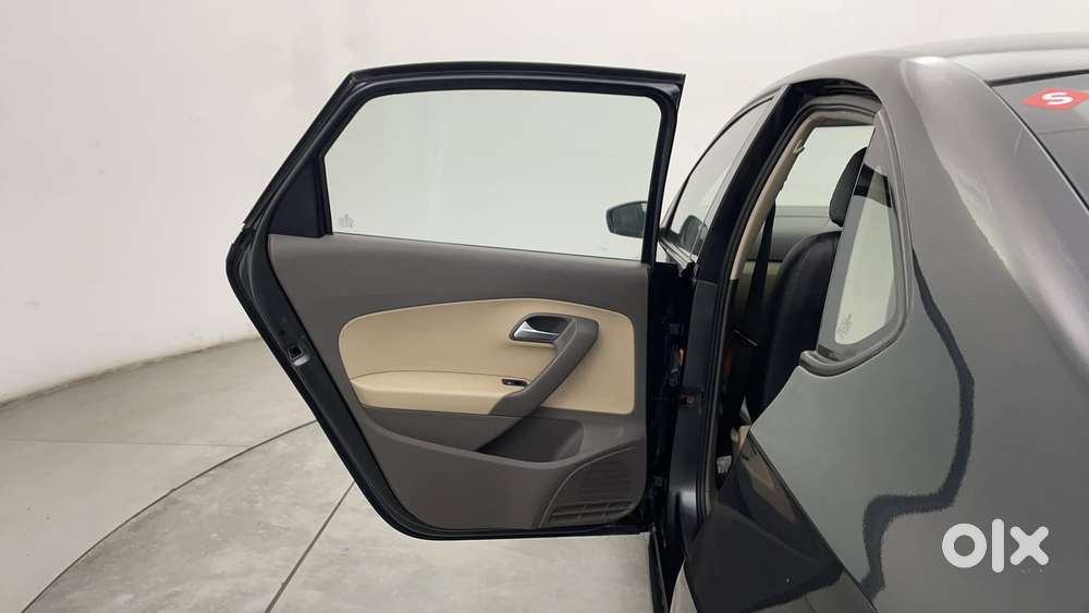 Volkswagen Vento 2013-2015 1.2 Tsi Highline At, 2017, Petrol