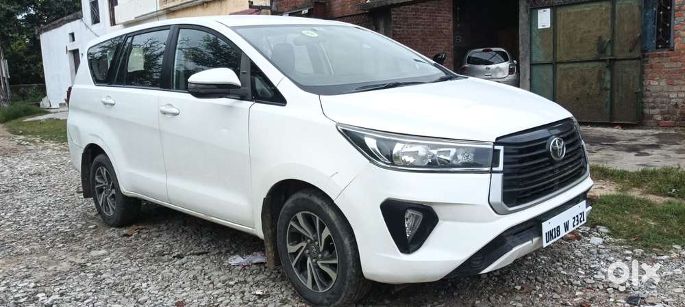 Toyota Innova Crysta 2.4 G Mt, 2022, Diesel