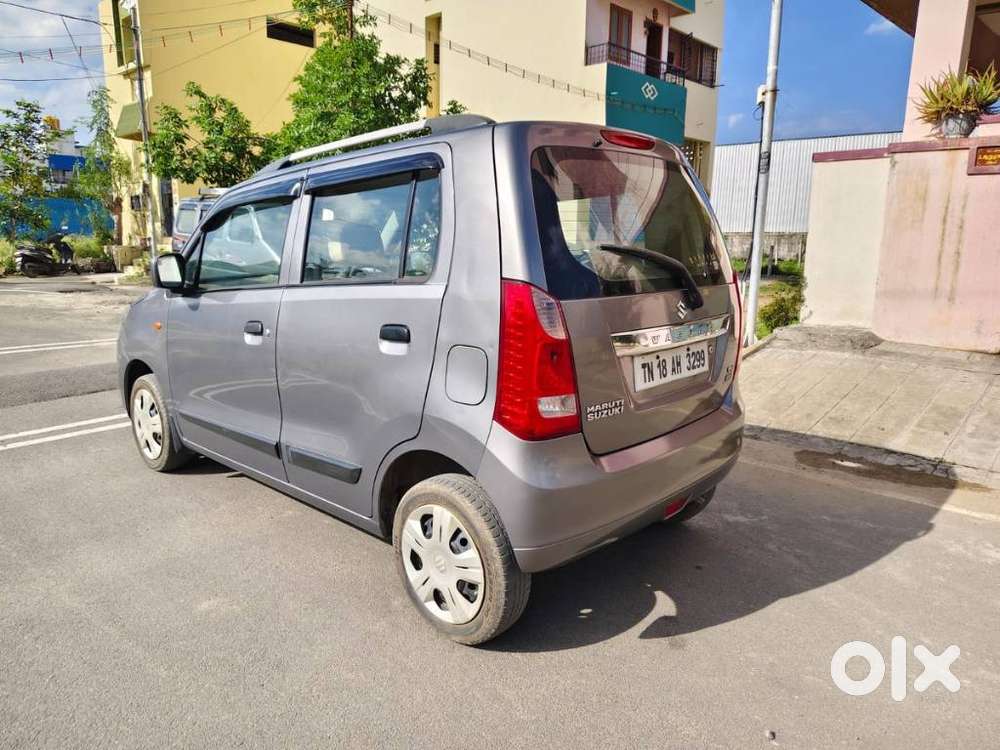 Maruti Suzuki Wagon R Vxi Amt1.2, 2016, Petrol